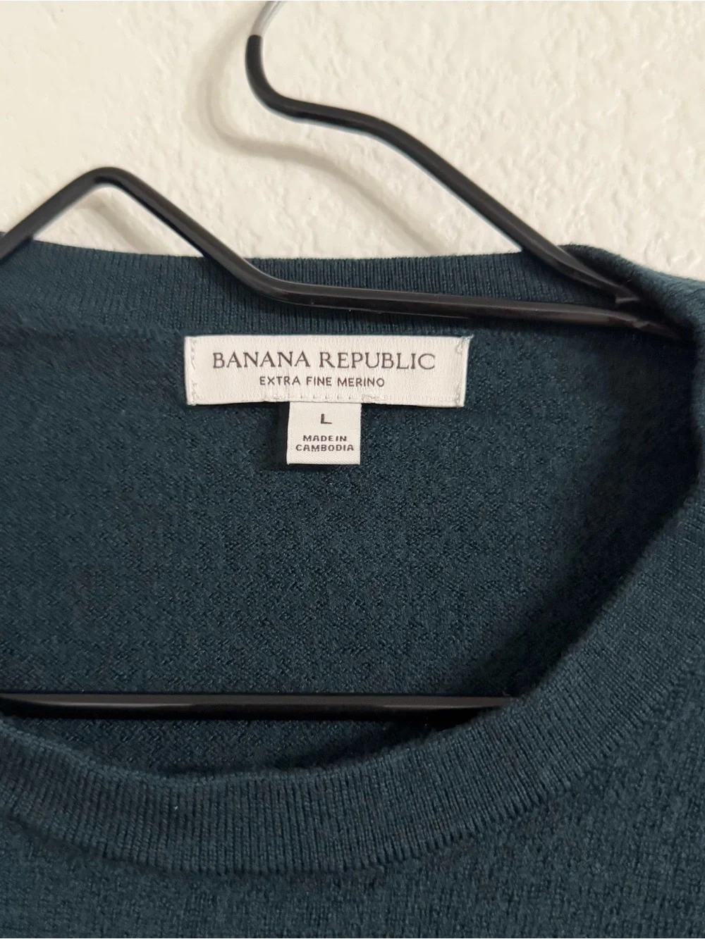 Banana Republic Men’s Dark Green Crewneck Sweater Merino Wool